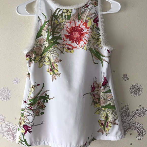 Gorgeous Floral Tank - Picture 3 of 4